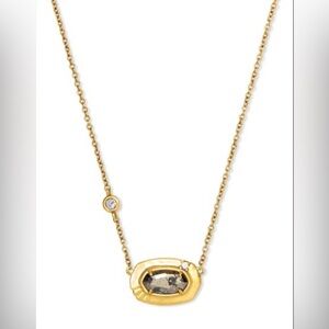 Kendra Scott pendant necklace